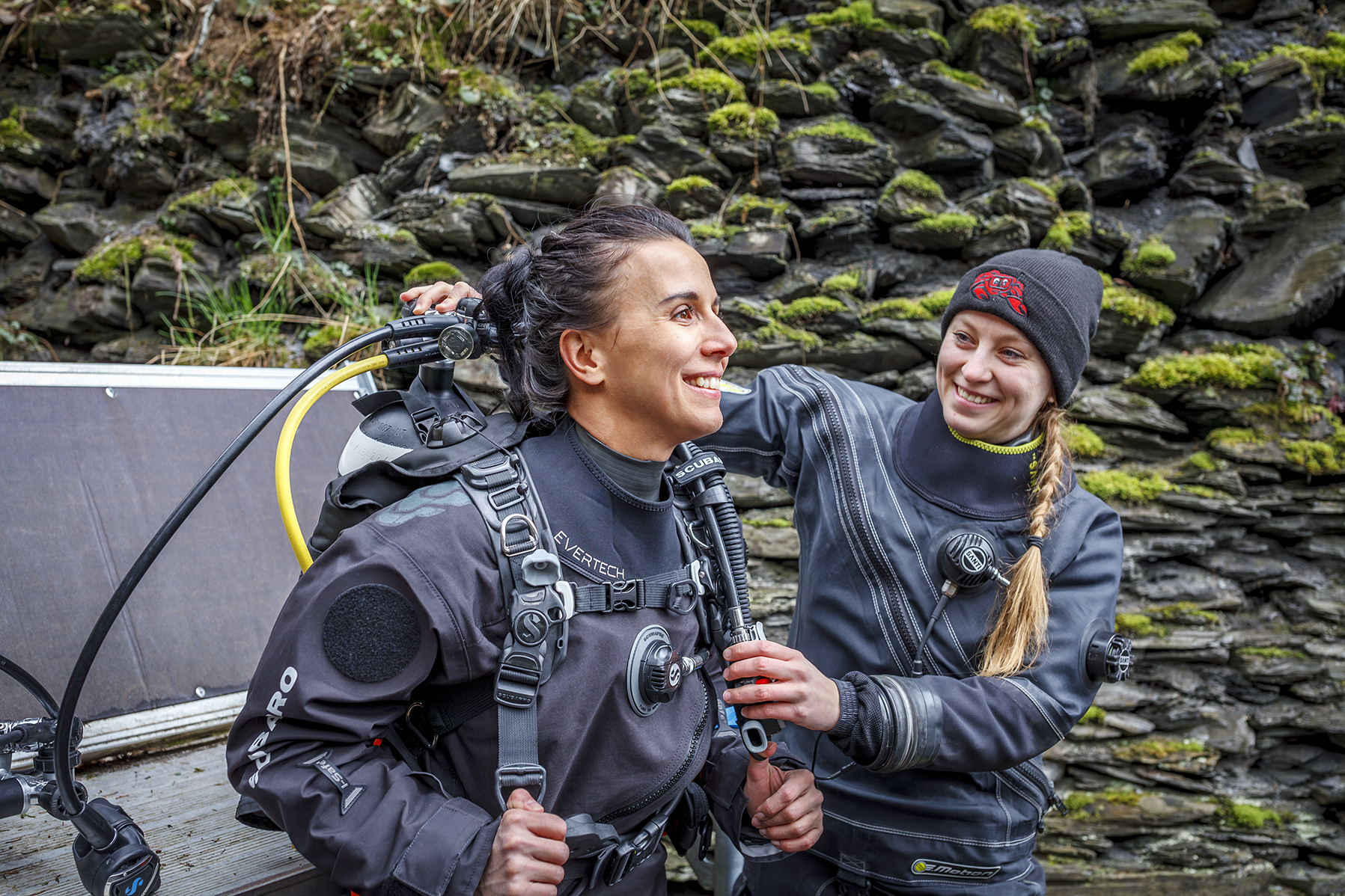 Dive Pro Group-instructeur tijdens praktische Rescue Diver-training