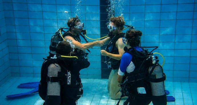 PADI Instructor Development training onder begeleiding van Dimitri Debrabandere