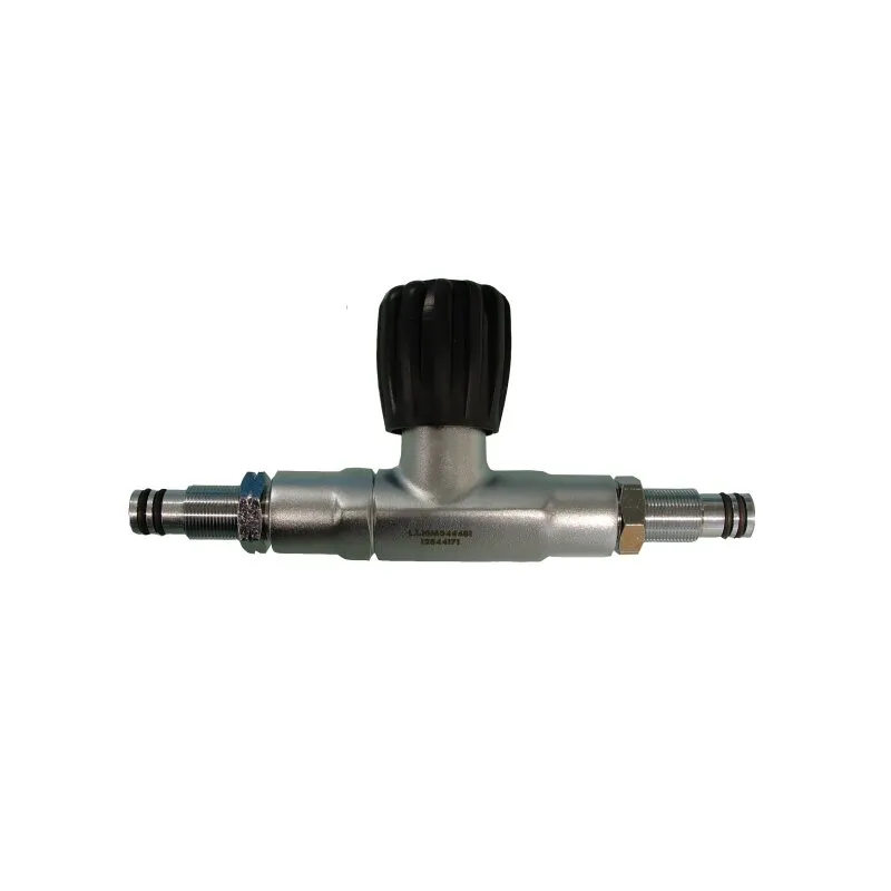 Center isolation manifold (medium)
