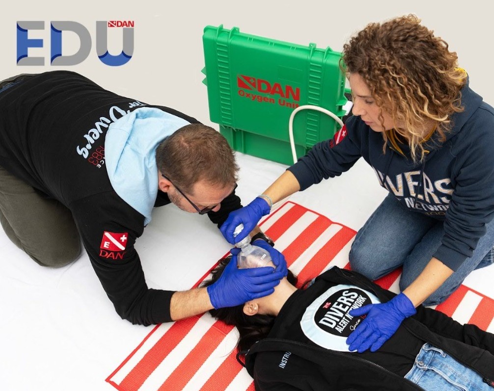 [DPG-DANAOFA] DAN Advanced Oxygen First Aid