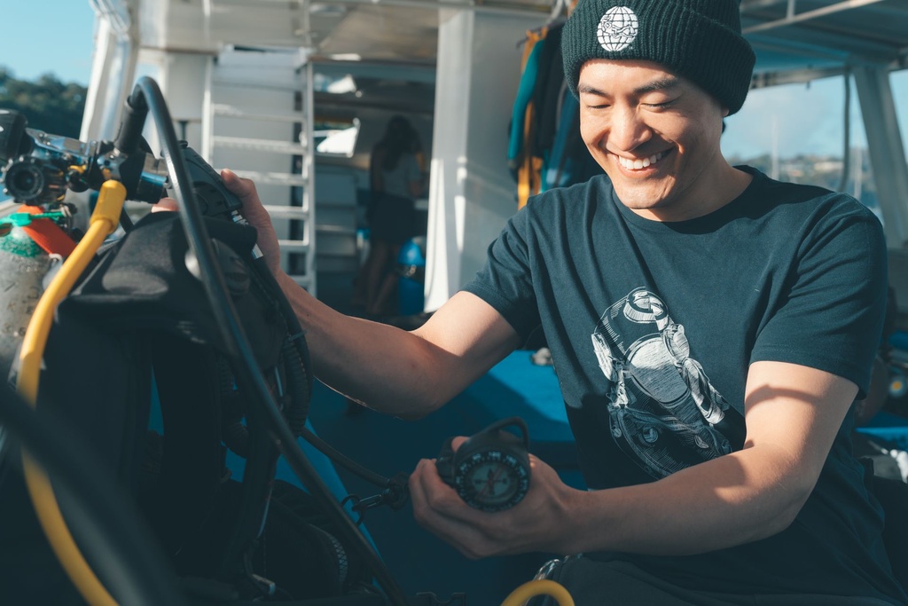 [DPG-PRO-DM] PADI Divemaster (Divemaster Standard)